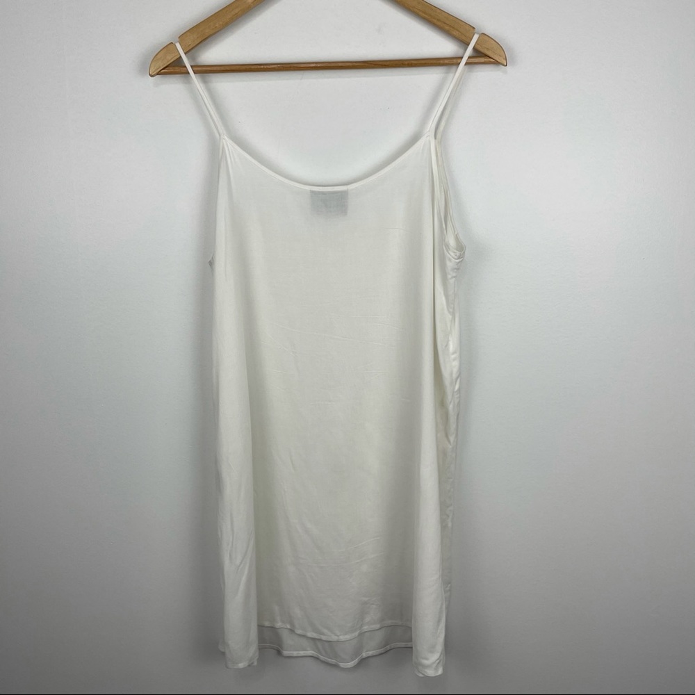 Chalet et ceci White Slip Mini Dress - Picture 2 of 6